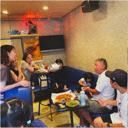 ドリルレコードでワイワイする写真